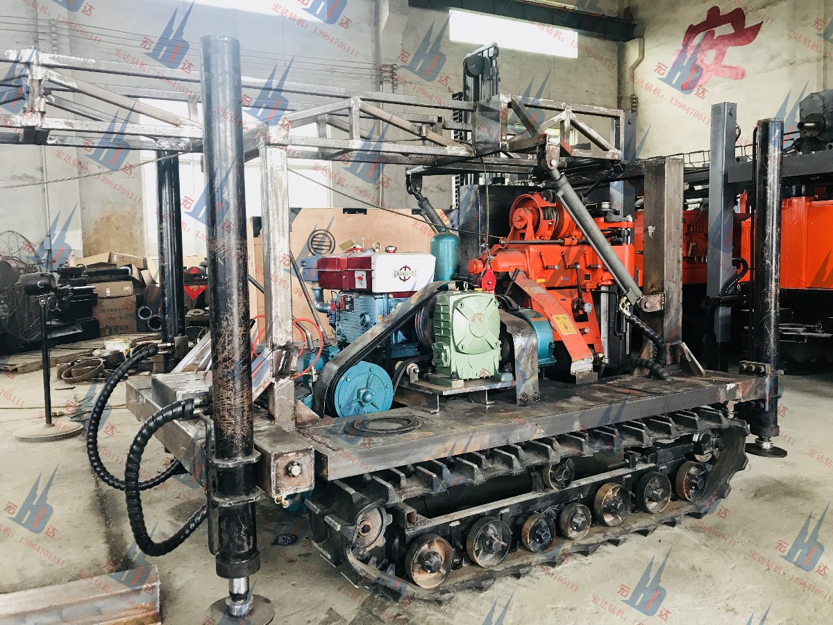 Z-WCSZ200履帶式鉆機 (11).JPG